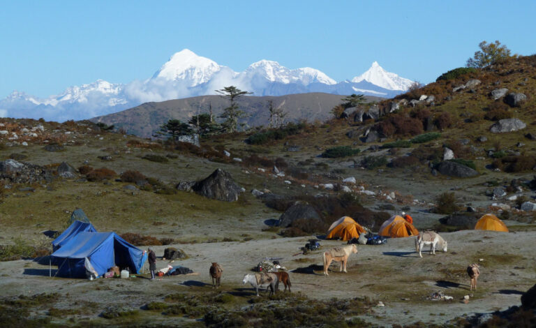 Trekking Tours Samtengang Winter Trek
